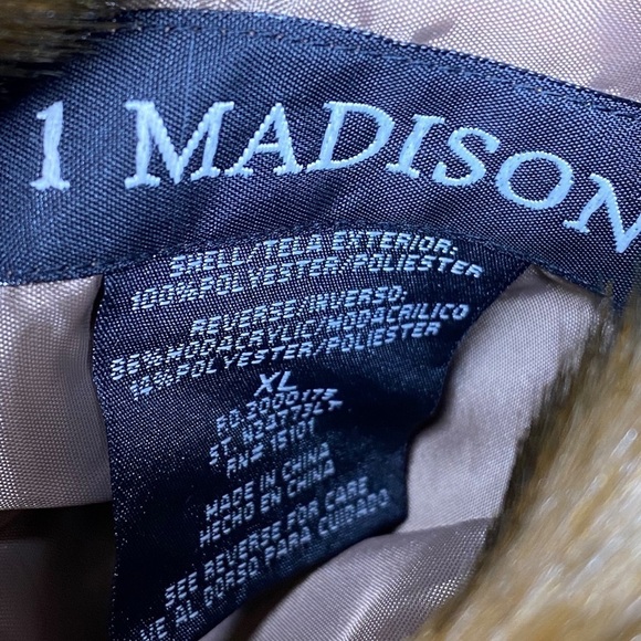 1 Madison Reversible Faux Fur Floral Embroidered Coat, Size XL - Picture 8 of 9